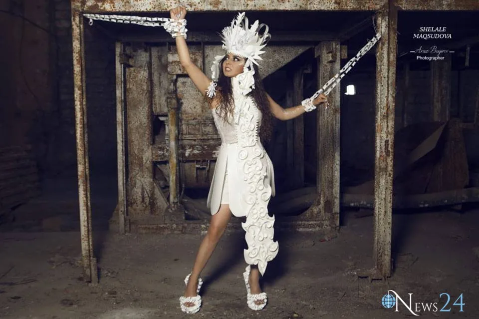 Vüsalə Əlizadə “Danışan kağızlar” layihəsində – FOTOSESSİYA