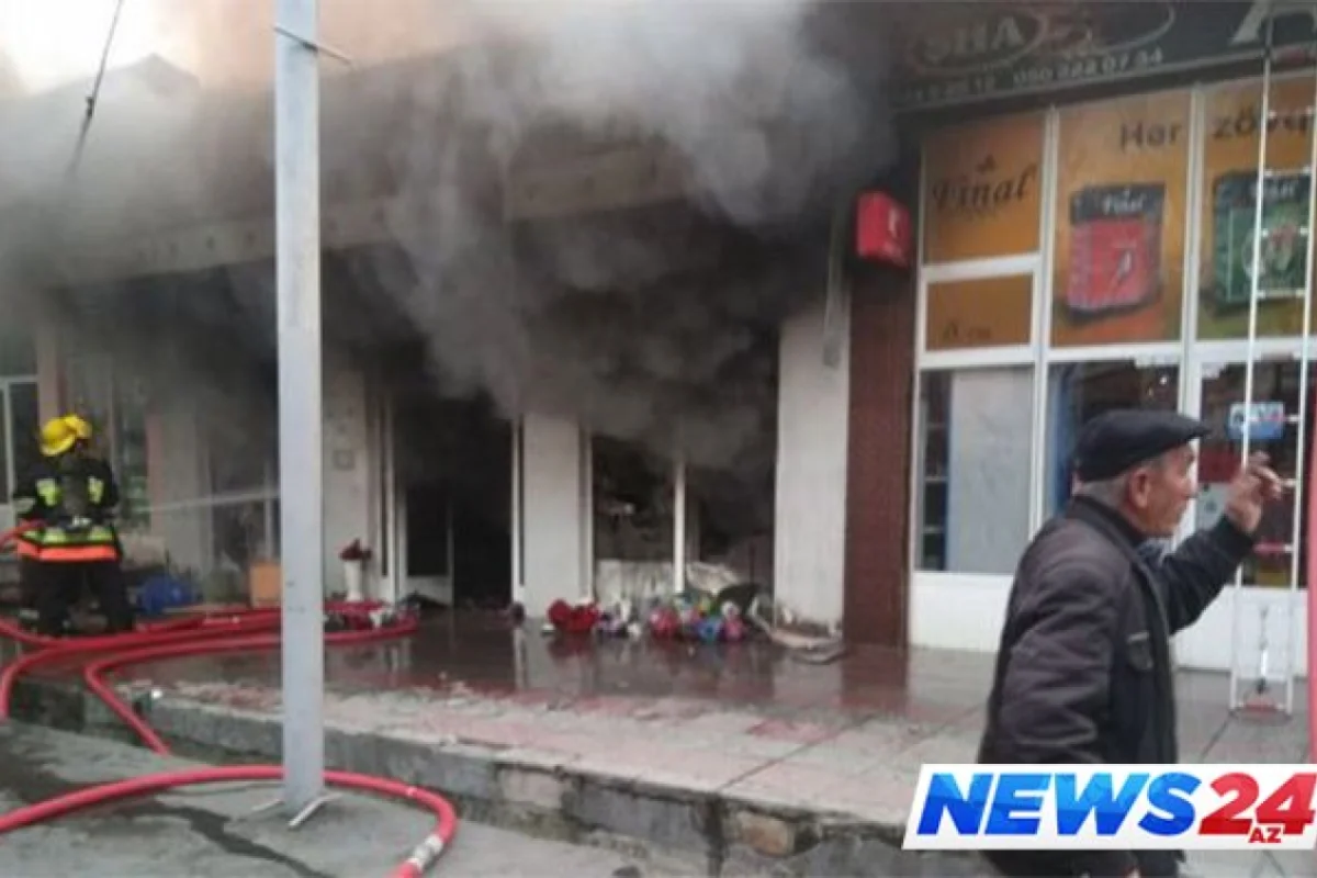 Mağazanı soydu, sonra yandırdı