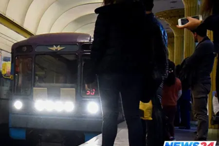 Bakı metrosunda işıqlar söndü - Həyəcanlı anlar