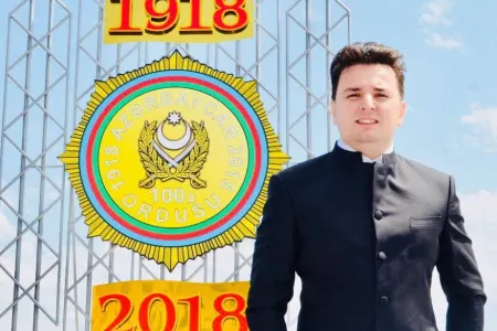 Ramil Qasımovdan Azərbaycan Silahlı Qüvvələrinin 100 illiyinə - “Vətən əsgəri” marşı
