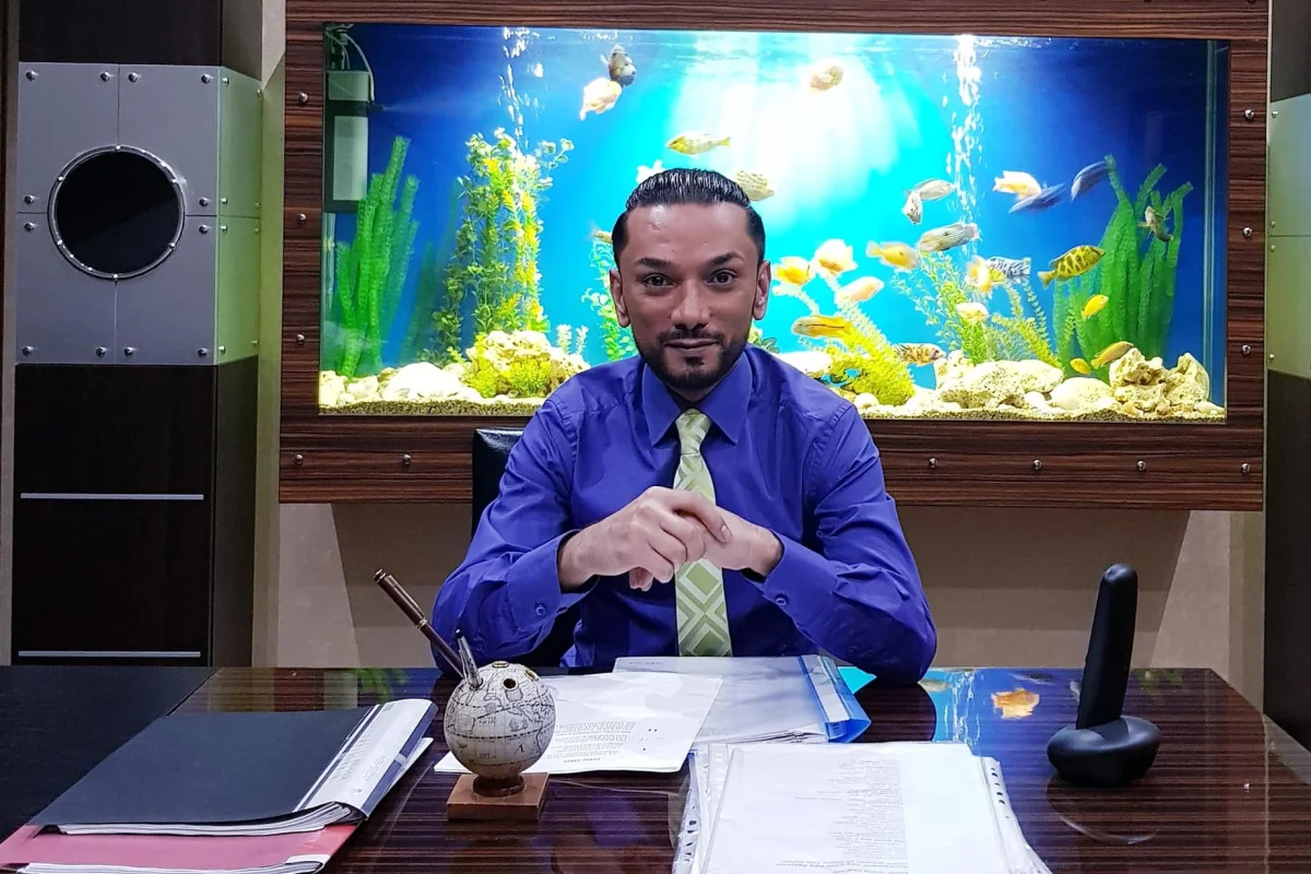 Faiq Ağayev adını və imicini dəyişdi - FOTOLAR