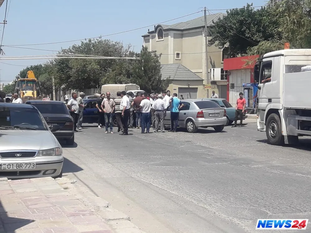 Su gəlmədi, sakinlər yolu bağladı - FOTOLAR