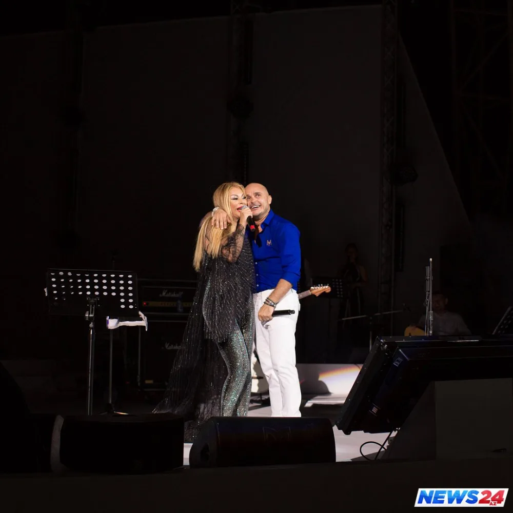 Miri Yusifin səhnəsini Aygünlə Röya böldü-VİDEO