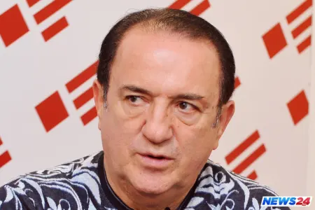 Səməd Səmədovun BİABIRÇI VİDEOSU