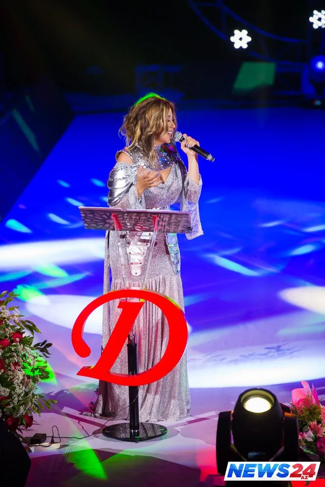 Damlanın anşlaqla keçən konserti və bəyənilməyən tərəfləri – FOTOLAR - VİDEO