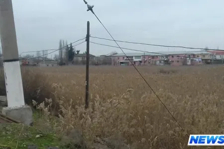 TƏHLÜKƏ - Yevlaxlıların həyatı bir qığılcımdan asılı qalıb - Fotolar