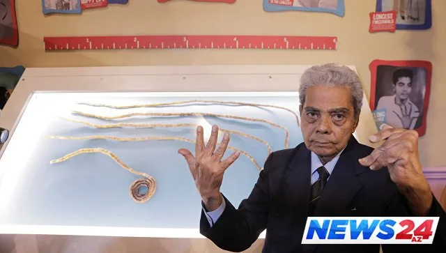 66 il dırnaq uzadan hindli dırnaqlarını kəsib muzeyə verdi - FOTO