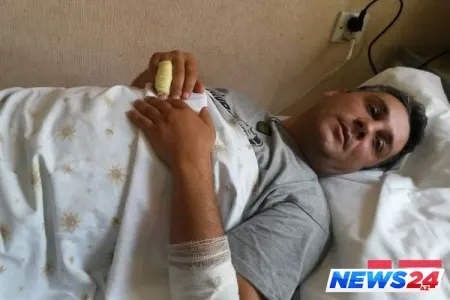 Gəncədə yaralanan polis danışdı: "Xəncərlərlə üstümüzə cumdular”