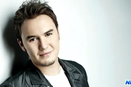 Mustafa Ceceli arvadını həmcinsi ilə sevgili olduğu üçün boşayıb