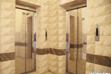 Lift qəzasında sakinləri günahlandırdılar: "4 nəfərlik yerə 11 nəfər girəndə..." - VİDEO