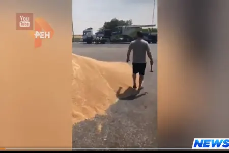 Sürücü yol polisindən inciyib, taxlı yola boşaltdı - VİDEO