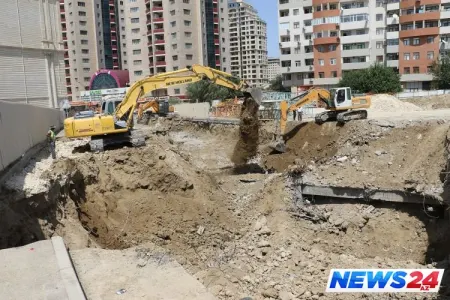 Çökmüş yolun altındakı zirzəminin söküntüsü başladı