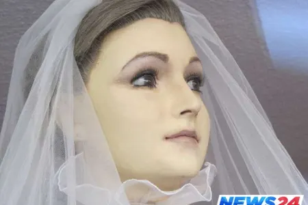 75 illik sirr: kukla, yoxsa mumiyalanmış cəsəd? - FOTOLAR