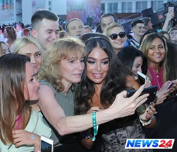 Leyla Əliyeva Emin Ağalarovun "Jara" festivalında - FOTO-VİDEO