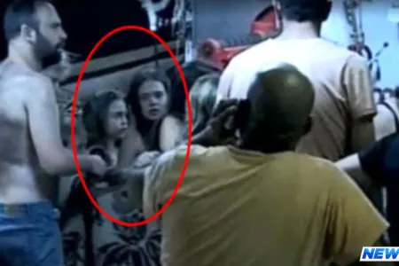 Morqda axtardığı əkizlərini televizorda görən ata şok keçirdi - VİDEO