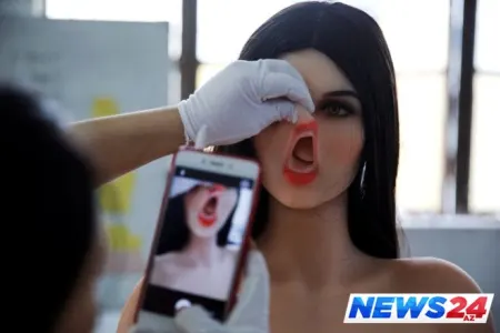 Süni intellektə malik seks kuklaları satışa çıxarıldı - FOTO