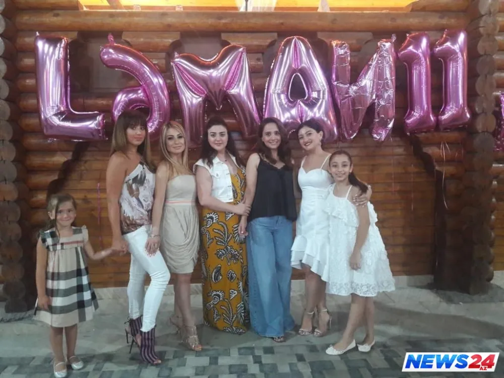 Zümrüd qızına ad günü keçirdi - FOTOLAR