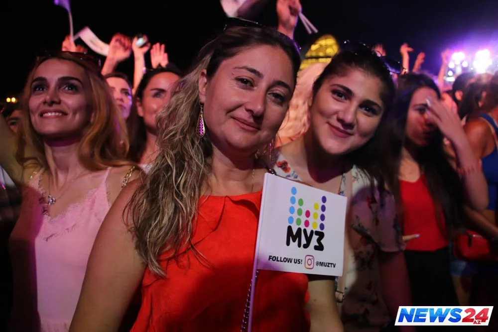 Rusiya və azərbaycanlı ulduzlar bir arada - FOTOLAR