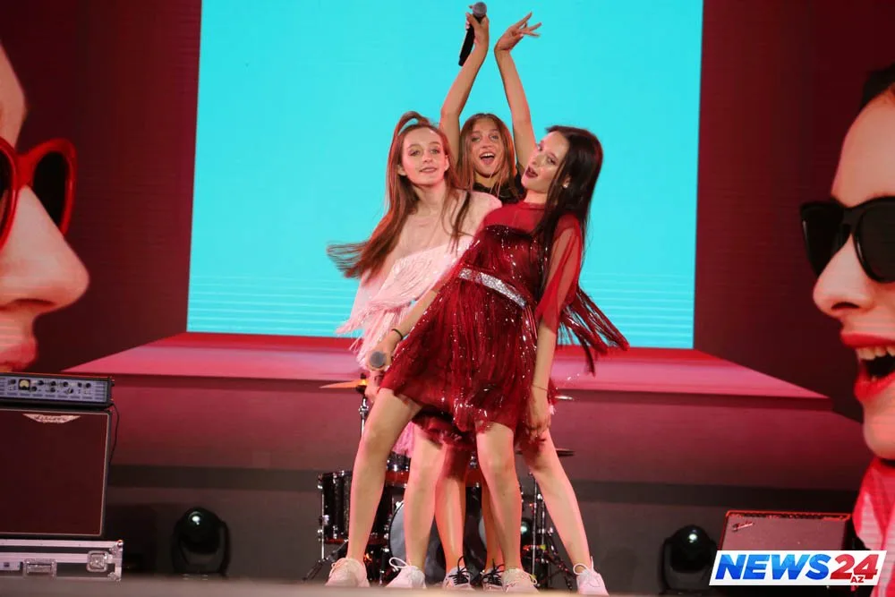 Rusiya və azərbaycanlı ulduzlar bir arada - FOTOLAR