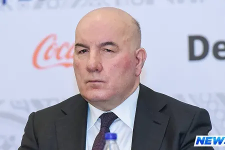Elman Rüstəmov: "İctimai nəqliyyatda qiymət artımı inflyasiyayanı yüksəldəcək"