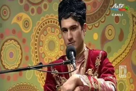 Xanəndə Novruz Hüseynovun meyiti kanaldan tapıldı