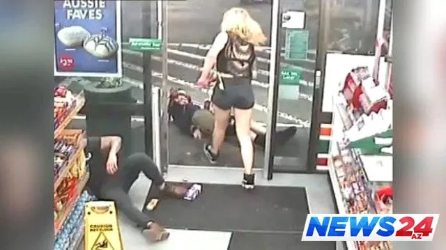 Qız mağazaya girdi, qabağına çıxanı baltaladı – FOTOLAR