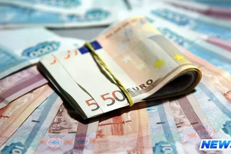 Rublun ucuzlaşması Azərbaycana necə təsir edir? - ŞƏRH