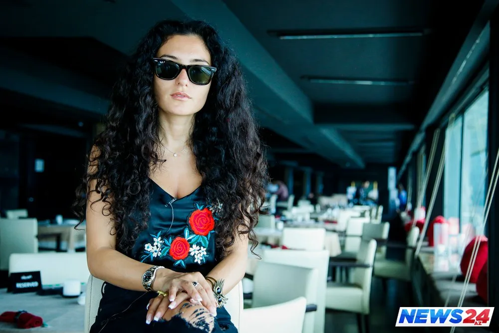 Monika Belluççiyə bənzədilən, açıq-saçıq şəkillərindən utanmayan Dilarə ilə VİDEOMÜSAHİBƏ