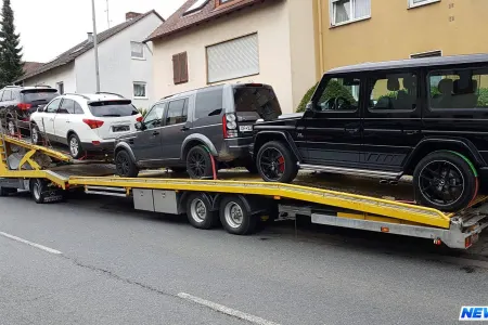 Dövlət maşınları satışa çıxır - FIAT 3500, BMW 16000 AZN