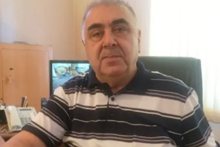 "Nə qədər adam mənə müraciət etsə, hamısını Həcc ziyarətinə göndərməyə hazıram" — Allahşükür Paşazadənin qudası