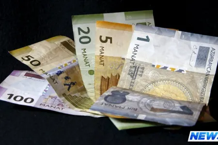 Azərbaycan manatı 26 yaşında