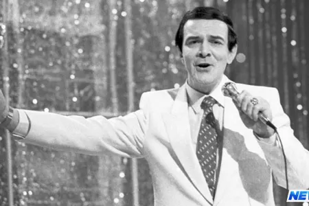 Müslüm Maqomayevin anadan olmasından 76 il ötür - VİDEO