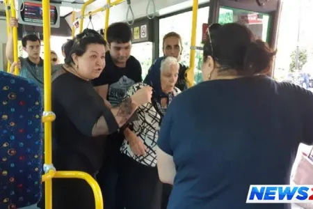 “Baku bus”-da insident: Yaşlı qadın xəsarət aldı – Foto