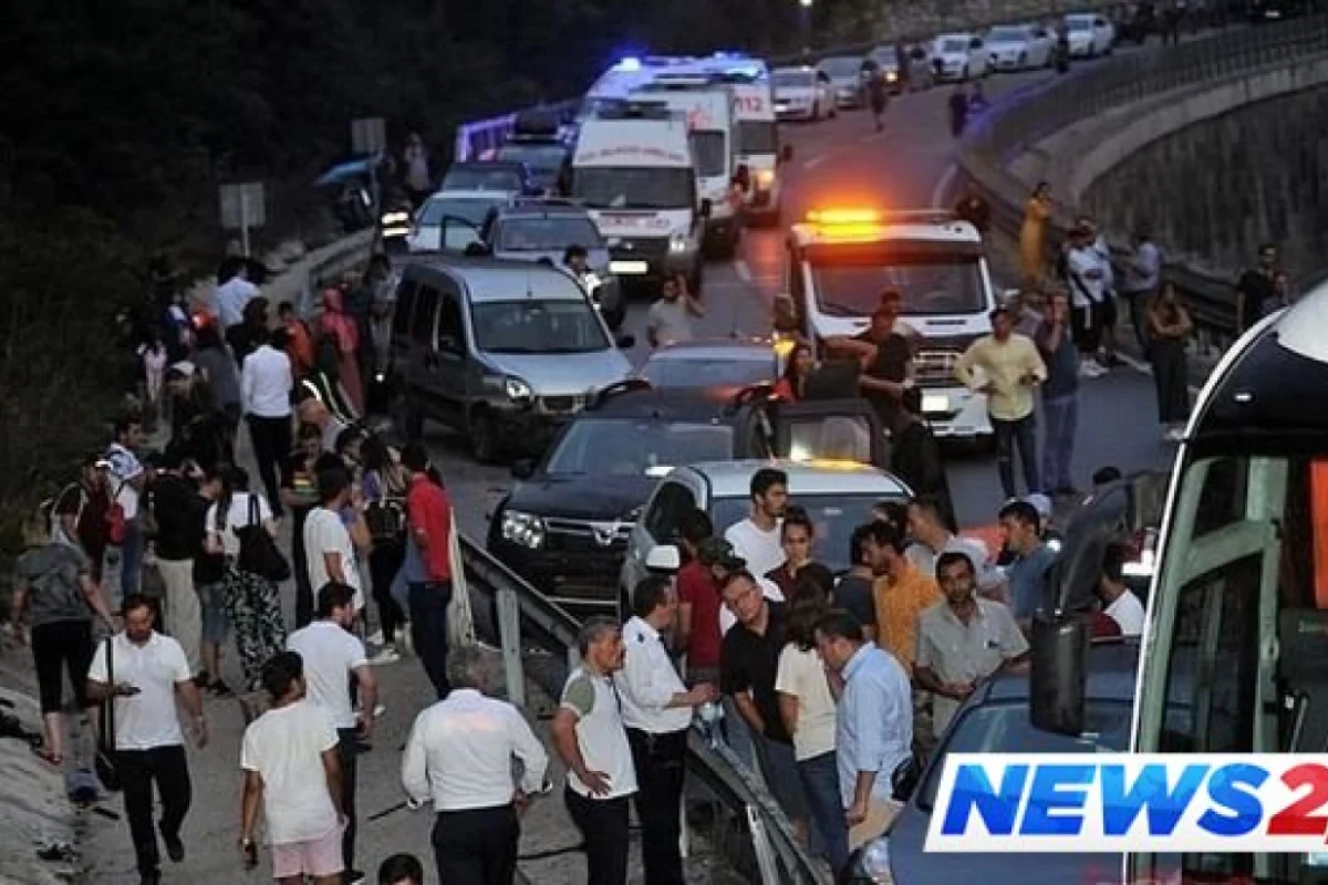 Türkiyədə 34 maşın toqquşdu, ölən var - VİDEO