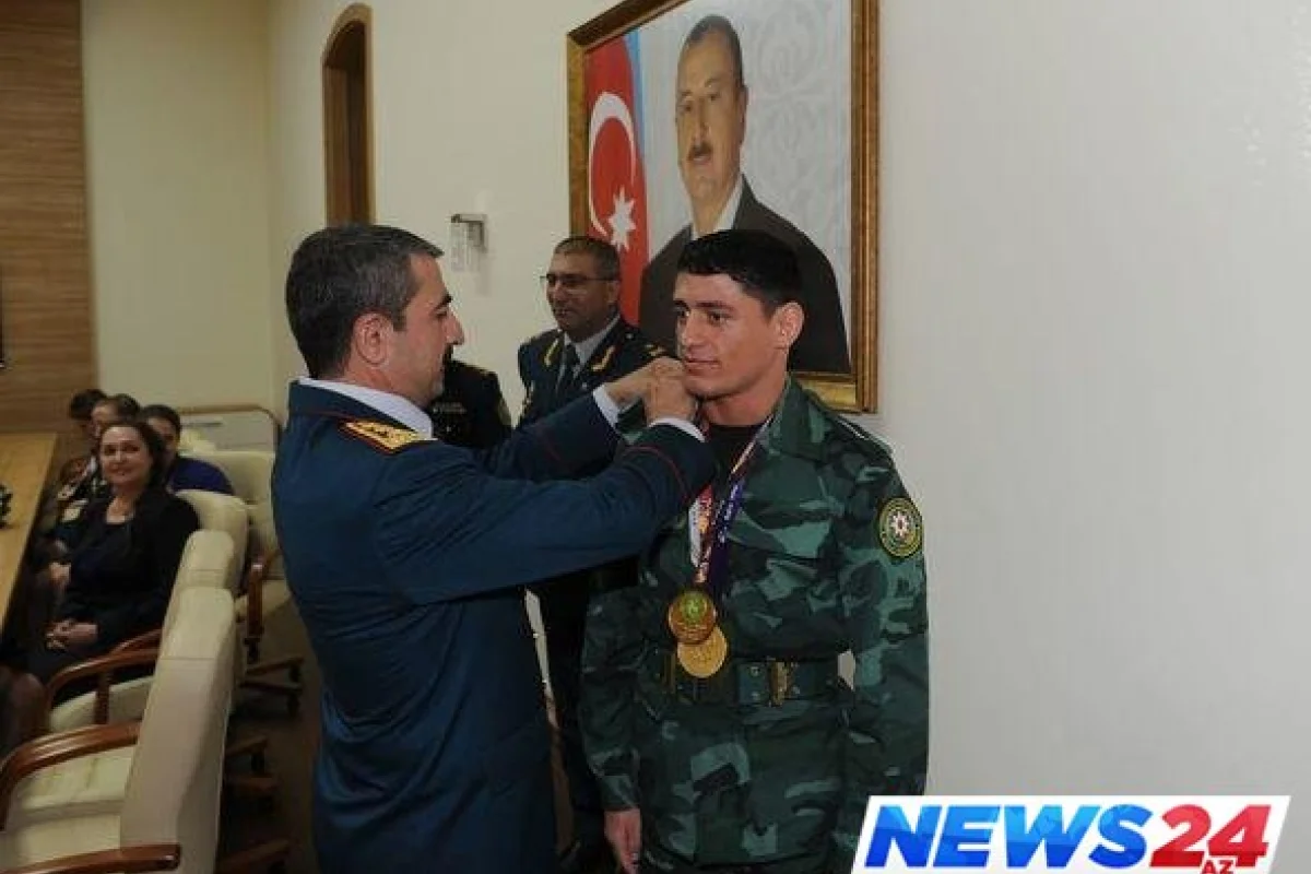 Rəsul Çunayevə rütbə verildi - FOTO