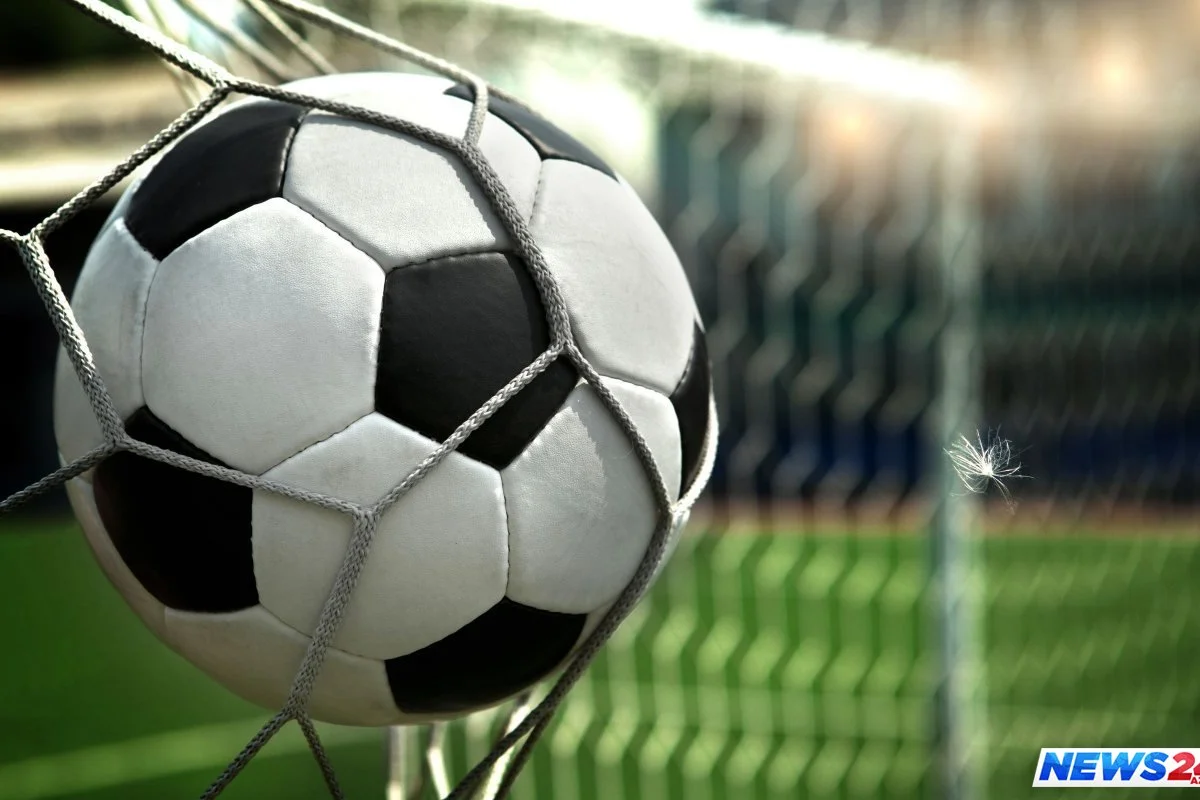 Tora yandan daxil olan top qol sayıldı - VİDEO