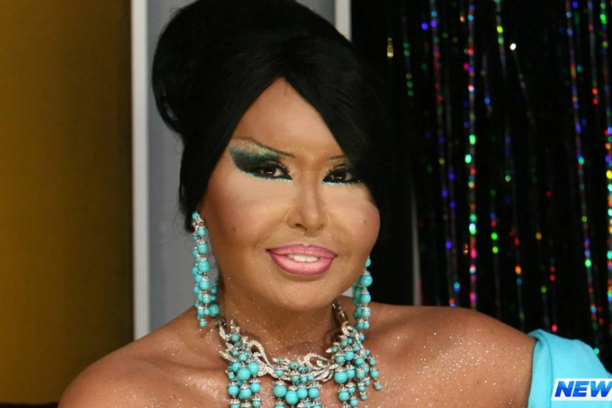 Bülənt Ərsoydan hamam xalatında makiyajsız - VİDEO