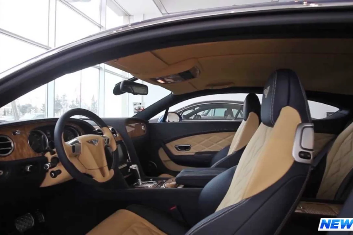 800 manata dövlət maşını satılır