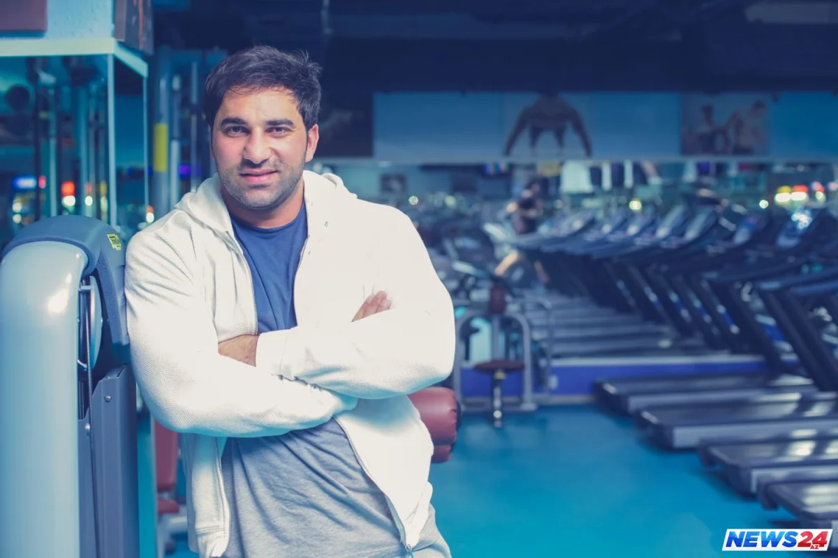 Vaxt var idi, anamla birlikdə onun-bunun qapısında işləyirdik - Kamil Zeynallıdan ŞOK AÇIQLAMA