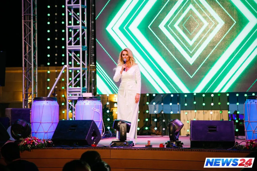Roza Zərgərli yerli və xarici həmkarlarını bir araya topladı, konsert verdi - FOTOLAR