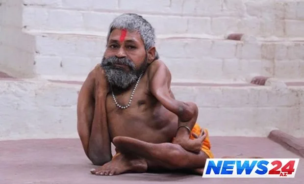 Hər yeri bükülən qəribə adam — FOTOLAR