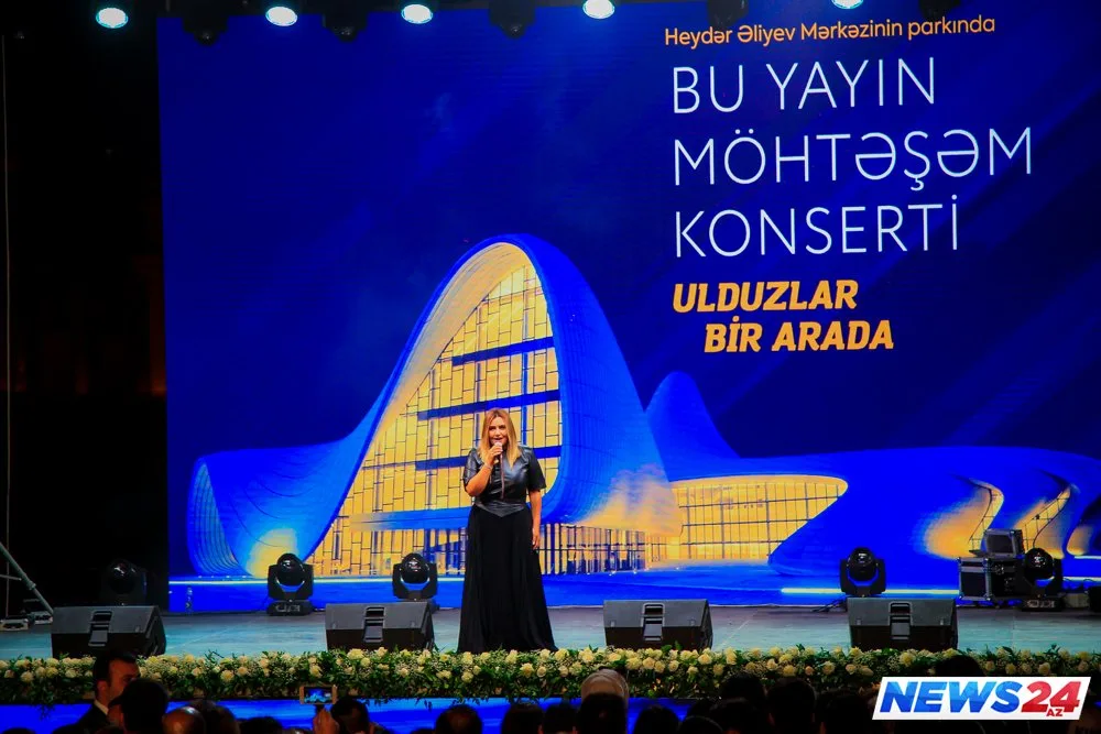 Küsülü müğənnilər eyni səhnədə - FOTOLAR - VİDEO