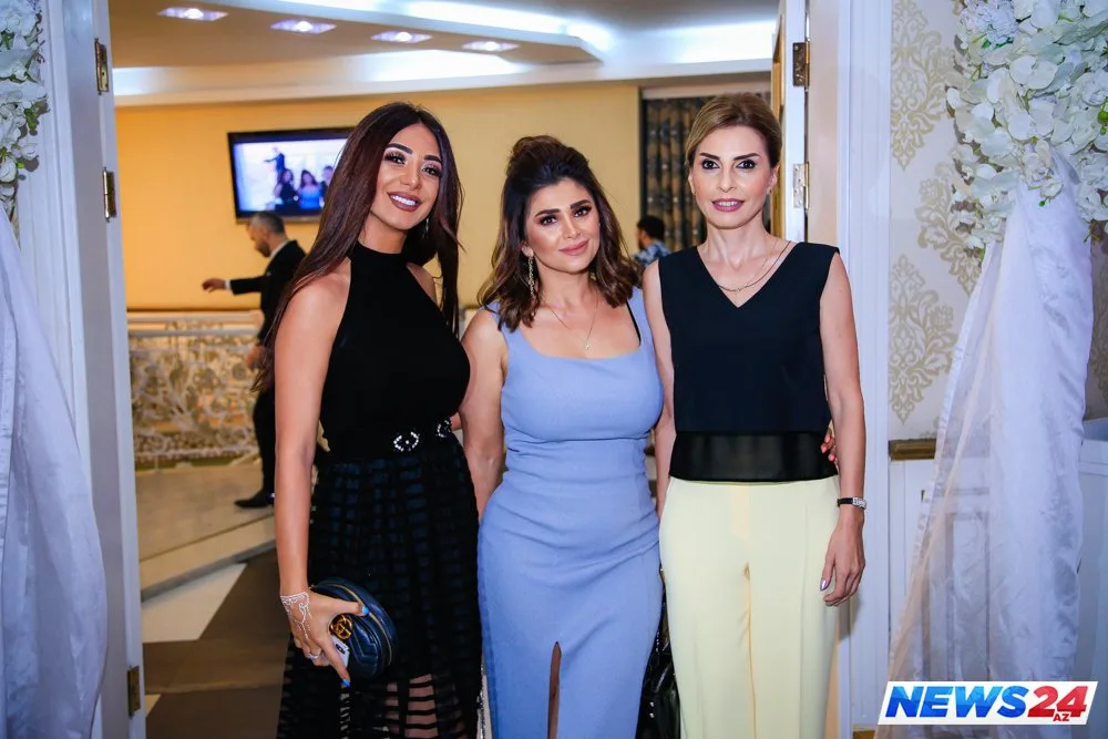 Azərbaycanlı müğənninin gəlinsiz toyundan - FOTOLAR