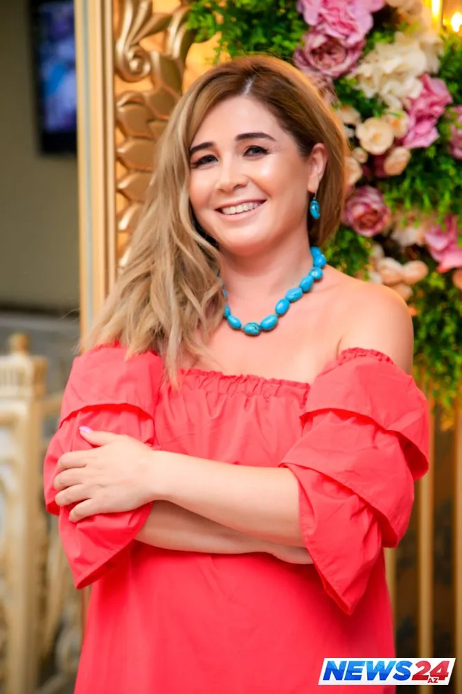 Elnarə Xəlilova: “Deyəcəklər bundan başqa paltarı yoxdur” - FOTOLAR