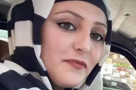 Körpəni anasının qucağında dəfn etdilər - FOTO