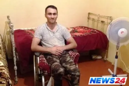 Aprel döyüşçümüz acınacaqlı vəziyyətdə: " Atın dənizə ölüm, gedim" - VİDEO