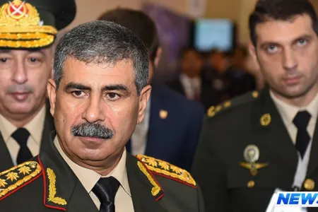 Zakir Həsənov generalları topladı - FOTO