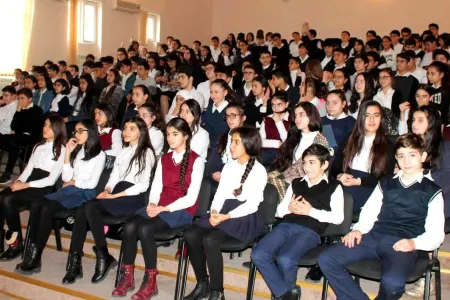 Bakının ən reytinqli məktəbləri - SİYAHI
