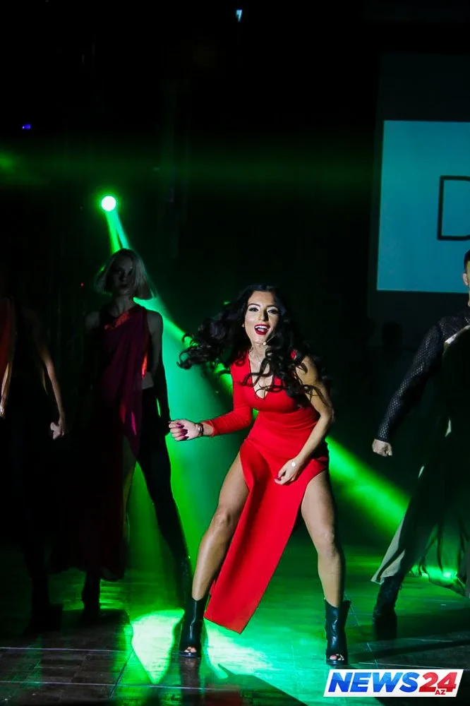 Dilarə məşhurları başına toplayıb “Azərbaycan”ı təqdim etdi – FOTOLAR - VİDEO