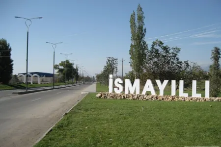 İsmayıllını vahiməyə salan hadisə:Qadınların paltarını oğurlayıb, qəbirstanlıqda basdırır...